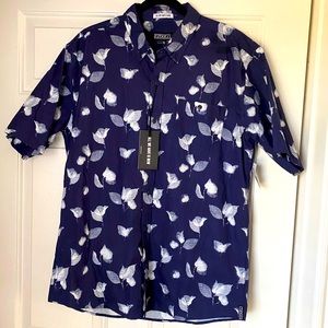 ✨NWT Ezekiel Short Sleeve Shirt